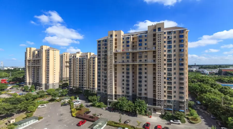 Experience Adani Belrosa Ahmedabad World - Class Amenities